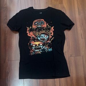 Black Graphic T-Shirt with Skull Design
